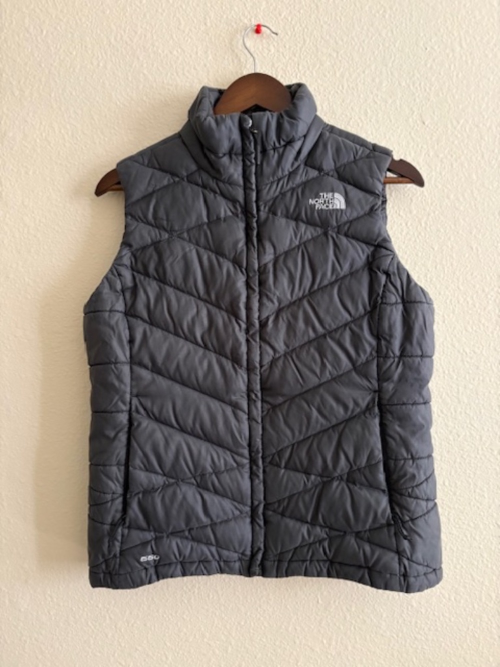 The North Face Aconcagua 550 Down Puffer Vest Womens M Grey